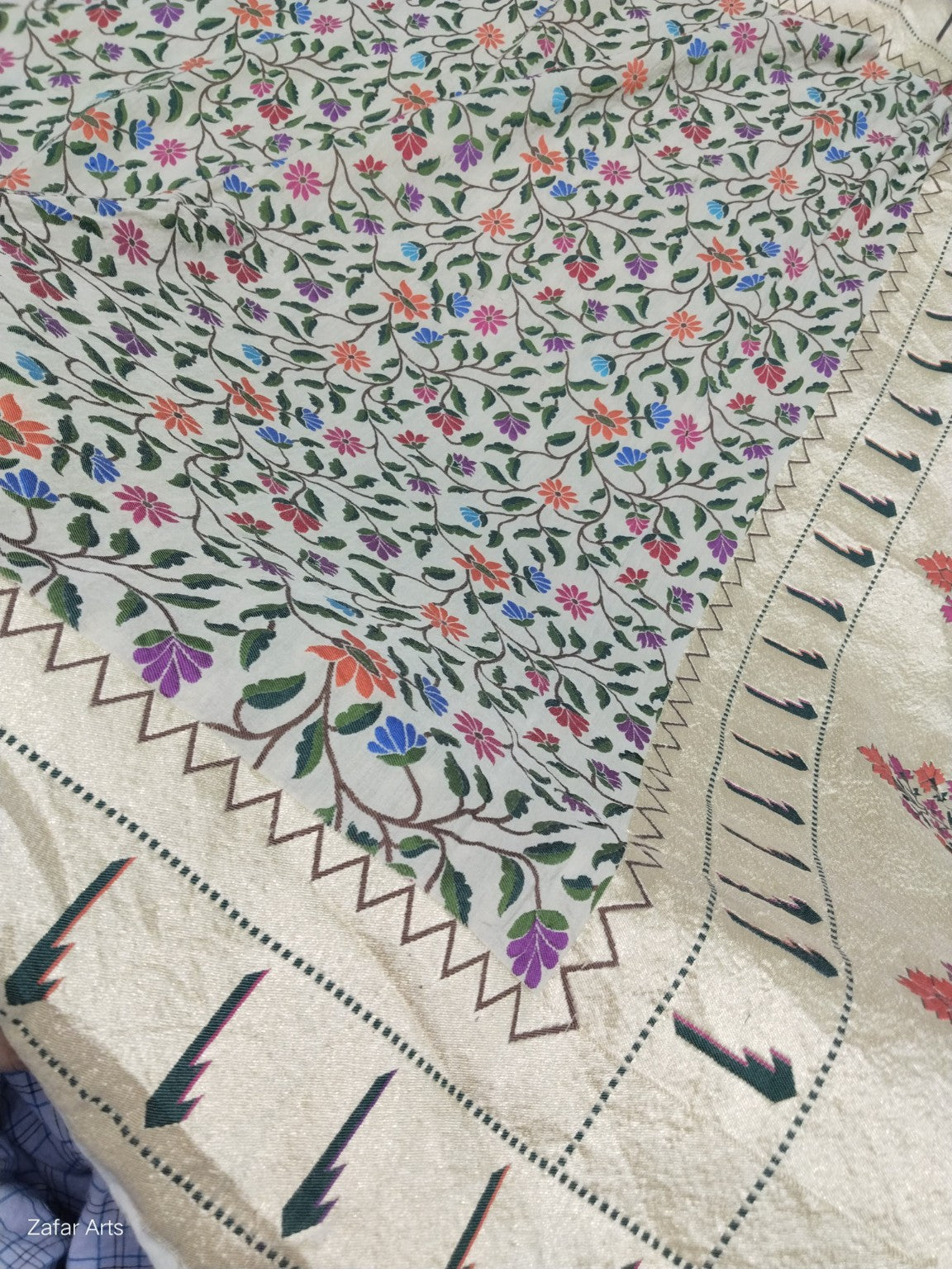 Pure Moonga Silk Banarasi Dupatta full floral weave detail